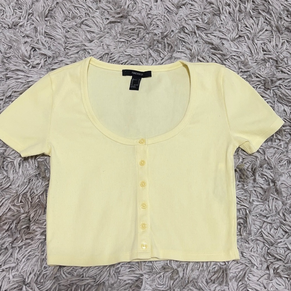 Cute crop top shirt new